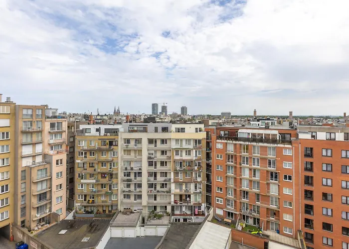 Lecomte - The Shorline Ocean Pearl- 109 * Ostend