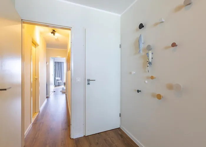 Lecomte - The Shorline Ocean Pearl- 109 Ostend